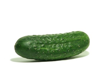 Большой зеленый огурец