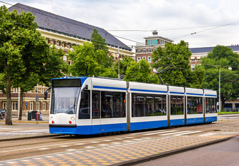 Fototapeta na wymiar Tram in Amsterdam