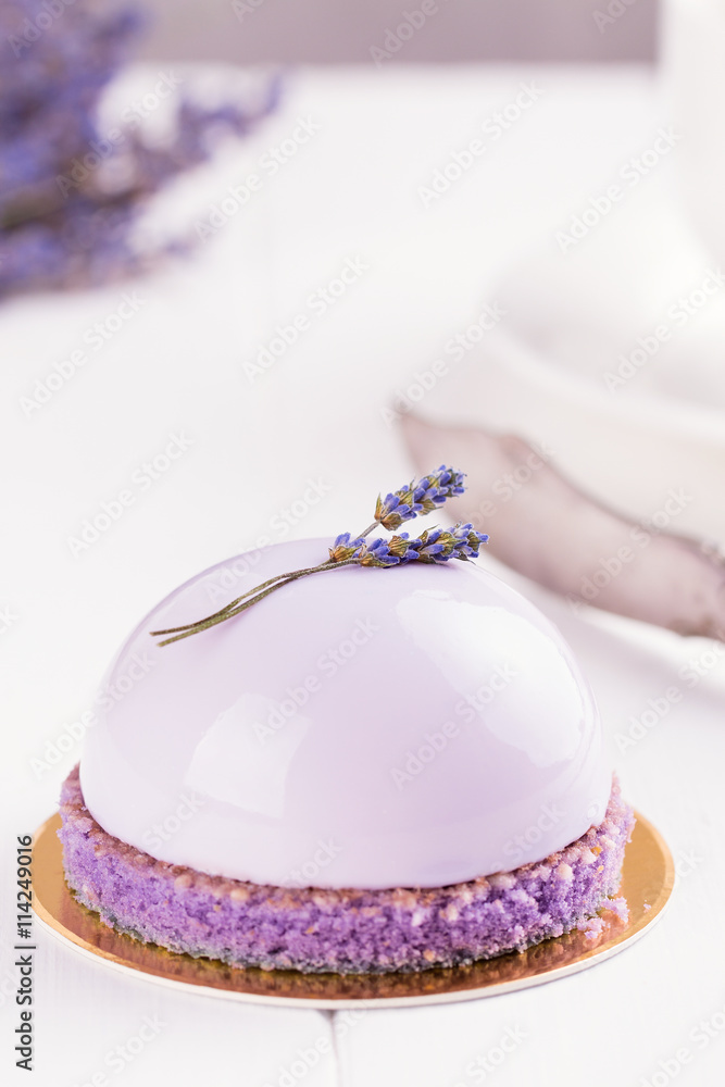 Sticker lavender mousse cake