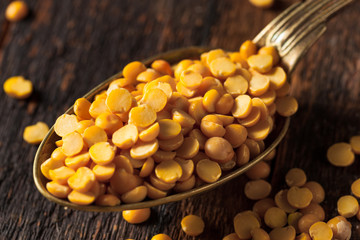 Raw Organic Yellow Split Peas