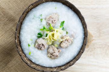 Boiled rice - rice porridge with pork