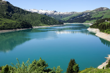 Fototapeta na wymiar barrage du Cormet de Roselend