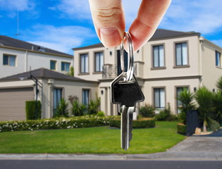 key in hand with real estate