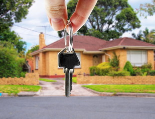key in hand with real estate