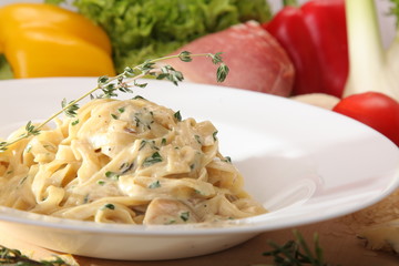 Italian tagliatelle with creamy sauce