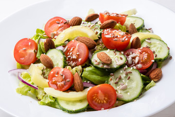 vegetable salad with seeds