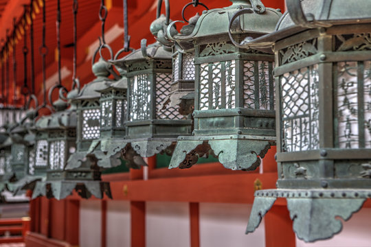 Bronze lanterns at Kasuga Grand Shrine 