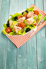 Fresh tuna salad on a summer picnic table