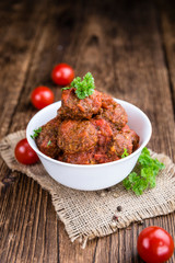 Homemade Meatballs with Tomato Sauce