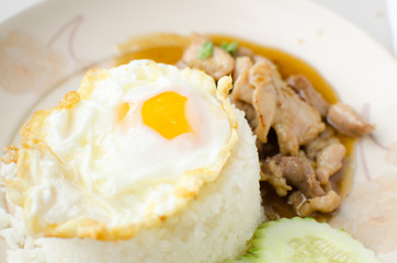 thai food  fried prok with pepper and garlic