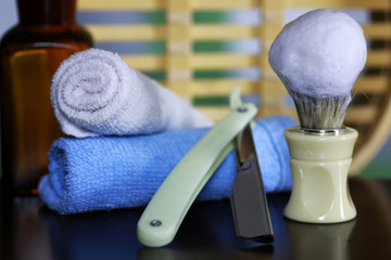 shaving accessories danger