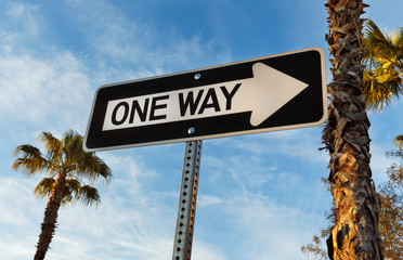 Fototapeta premium One Way sing and blue sky, USA