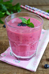 Berry smoothie with blueberry, blackberry and homemade yogurt