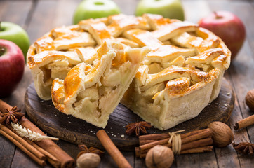 Homemade apple pie