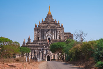 Ancient Thatbyinnyu Buddhist Temple, Bagan, Myanmar
