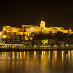 Fototapeta na wymiar Budapest, cityscape by night