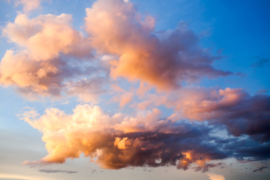 Fototapeta colorful dramatic sky with cloud at sunset