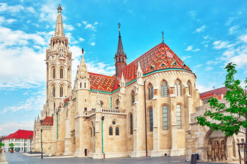 Fototapeta na wymiar St. Matthias Church in Budapest. One of the main temple in Hunga