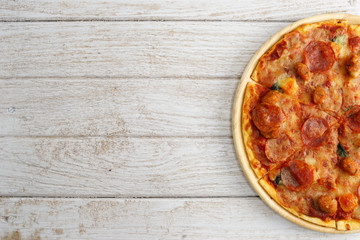Pepperoni and Italian Sausage Pizza , Focus Selection