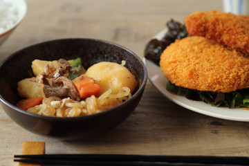 肉じゃがと揚物