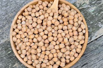 Chick peas in bowl