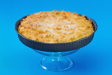 coconut tarte in blue background