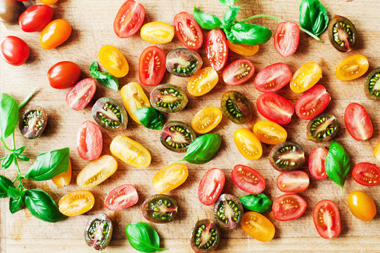 fresh tomatoes and basil