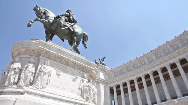 Roma, Vittoriano, Altare dalla Pace, Milite Ignoto, statua equestre Vittorio Emanuele Secondo 02