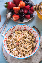 preparing healthy breakfast
