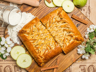 pie with onions and eggs