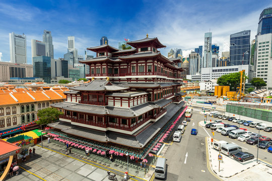 Buddha Tooth Relic Temple at Singapore.