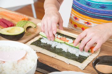 cooking roll sushi © ahirao