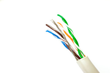 Netzwerkkabel bzw. Patchkabel im Querschnitt