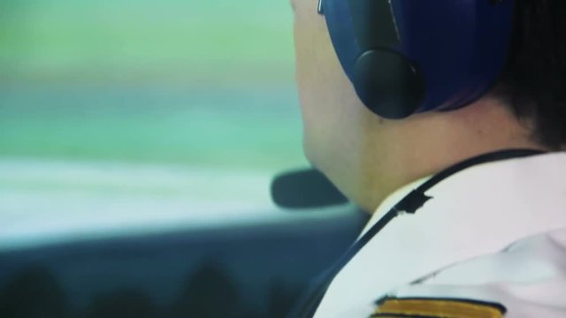 Nervous airline captain talking to dispatcher by radio, problems during flight