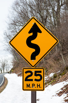Speed sign