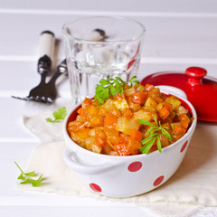 Vegetable stew with sauce