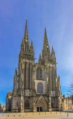 Fototapeta na wymiar La Cathédrale de la ville de Quimper en Bretagne France - The Cathedral of the city of Quimper in Brittany France