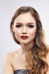 Fototapeta premium Classic red lips girl
