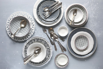 Obraz premium Tableware : plates, spoons and forks
