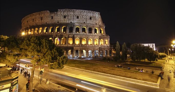 Coliseo de noche. Timelapse