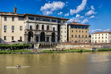 Fototapeta na wymiar Florenz am Arno