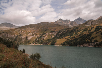 Obraz na płótnie Canvas French Alps, Vanoise mountains, lake, dam