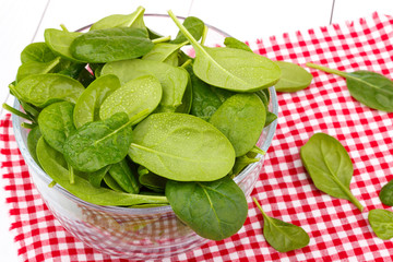 Fresh spinach in a bowl