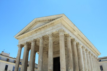 maison carrée 29062016