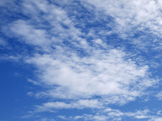 clouds in the blue sky