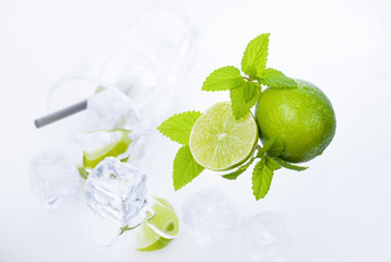 Limette mit Minze 