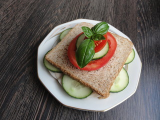 Vollkorn Toast