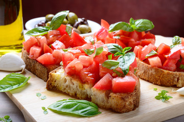Tomato bruschetta