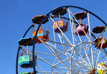 Colorful ferris wheel