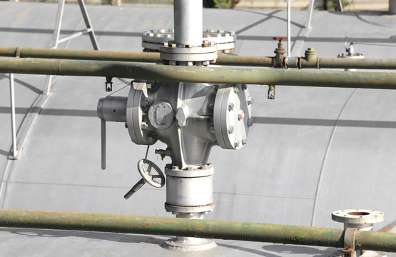 big ball valve above the huge gas pressure vessel in the system